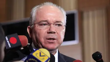 Ramírez: "Vamos a mantener control cambiario porque defiende nuestras reservas internacionales" Ramírez: "Vamos a mantener control cambiario porque defiende nuestras reservas internacionales"