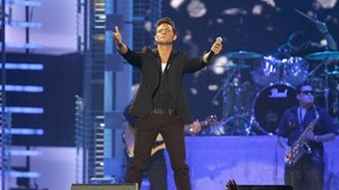 El venezolano Gabriel Coronel debuta como cantante