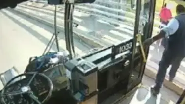 El chofer de autobús que evitó un intento de suicidio El chofer de autobús que evitó un intento de suicidio