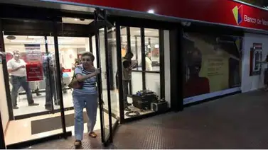 Detenida analista del Banco de Venezuela por homicidio y desfalco Detenida analista del Banco de Venezuela por homicidio y desfalco