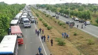 Cerrados accesos a Puerto Ordaz por protesta de trabajadores de las empresas básicas Cerrados accesos a Puerto Ordaz por protesta de trabajadores de las empresas básicas