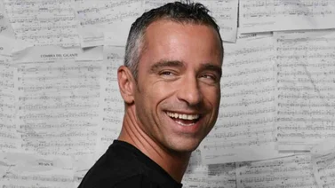 La estrella del pop romántico italiano: Eros Ramazzotti cumple 50