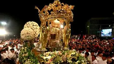 La Virgen de Chiquinquirá realizó su tradicional bajada para reunirse con su pueblo La Virgen de Chiquinquirá realizó su tradicional bajada para reunirse con su pueblo