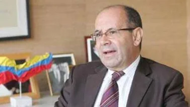 Oposición pide que poderes especiales de Maduro se decidan en referéndum