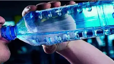 Porqué tomar 8 vasos de agua al día Porqué tomar 8 vasos de agua al día