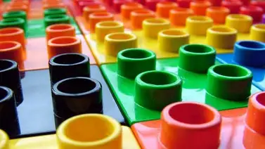Crea tu empresa basandote en Lego Crea tu empresa basandote en Lego