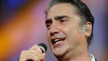 Alejandro Fernández comparte su fortuna