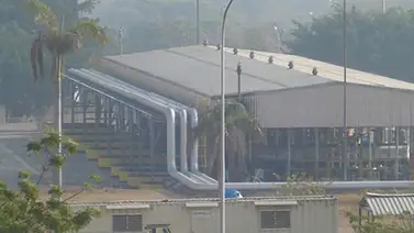 Bajo control fuga de Gas en Pdvsa de Valencia Bajo control fuga de Gas en Pdvsa de Valencia