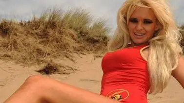 Gastó 30.000 dólares en operaciones estéticas para parecerse a Pamela Anderson Gastó 30.000 dólares en operaciones estéticas para parecerse a Pamela Anderson