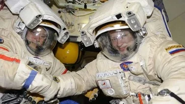 Rusos votan desde el espacio