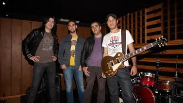 Marhet ahora viene con todo y presenta 2 nuevos singles (Video + Audio) Marhet ahora viene con todo y presenta 2 nuevos singles (Video + Audio)