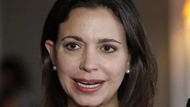 María Corina Machado asegura que "Venezuela no aguantará seis años con Maduro"