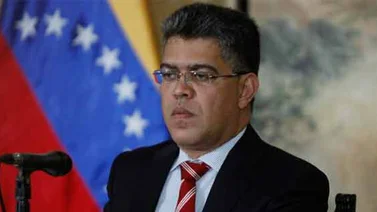 Jaua: "El mundo tiene derecho a vivir en paz"