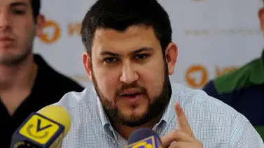 Smolansky: "Allanarle la inmunidad a María Corina sería nueva violación a la Constitución" Smolansky: "Allanarle la inmunidad a María Corina sería nueva violación a la Constitución"