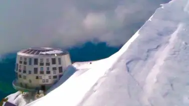 Un refugio entre las nubes Un refugio entre las nubes