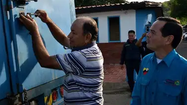 Vielma Mora propone crear tiendas estilo Duty Free para combatir el contrabando Vielma Mora propone crear tiendas estilo Duty Free para combatir el contrabando