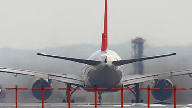 El calor de China derritió el asfalto y no permitió el despegue de un avión