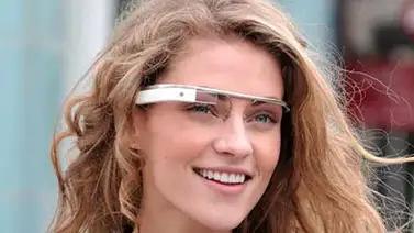 Google Glass pretende revolucionar la faz de la tecnología Google Glass pretende revolucionar la faz de la tecnología