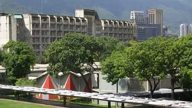 Estudiantes de Faces UCV regresarán a clases