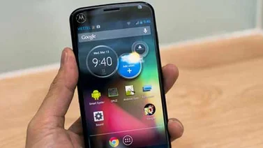 Moto X va por el trono de Android