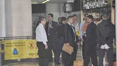 Detenidos 9 efectivos de la policía de Chacao luego del intento de robo en las joyerías en el Centro Lido Detenidos 9 efectivos de la policía de Chacao luego del intento de robo en las joyerías en el Centro Lido