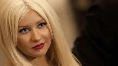 Christina Aguilera adelgaza por temor a Shakira Christina Aguilera adelgaza por temor a Shakira
