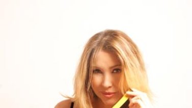 Fedra López presenta su monólogo: "El tamaño sí importa"