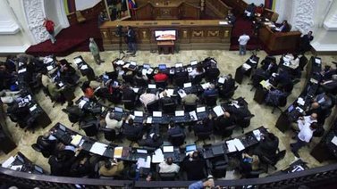 Hoy serán restituidos los diputados opositores en las comisiones mixtas