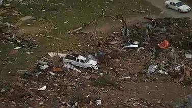 6 Muertos y 14 desaparecidos tras el paso de varios tornados por Texas 6 Muertos y 14 desaparecidos tras el paso de varios tornados por Texas
