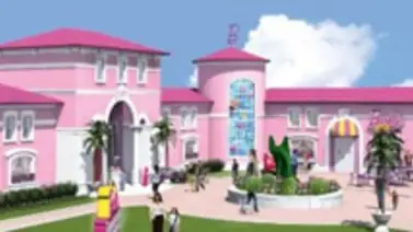 Ultiman detalles para la apertura de la casa de Barbie en Berlin Ultiman detalles para la apertura de la casa de Barbie en Berlin
