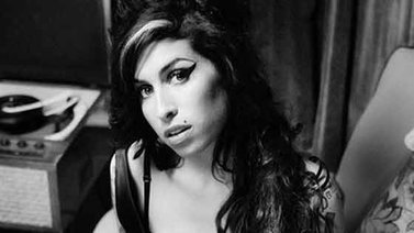 Amy Winehouse tendrá una estatua a tamaño real
