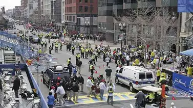 Policía de Boston anuncia detención de tres "sospechosos" del atentado en maratón Policía de Boston anuncia detención de tres "sospechosos" del atentado en maratón