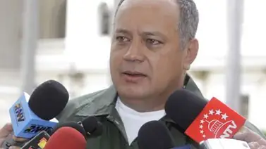 Diosdado Cabello solicitará "averiguación penal a Capriles por la violencia generada en el país" Diosdado Cabello solicitará "averiguación penal a Capriles por la violencia generada en el país"