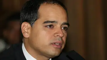 Izarra denunció agresión a casa de rectora Tibisay Lucena Izarra denunció agresión a casa de rectora Tibisay Lucena