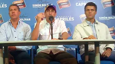 Capriles pide suspensión del acto de proclamación de Maduro y que se cuenten los votos Capriles pide suspensión del acto de proclamación de Maduro y que se cuenten los votos