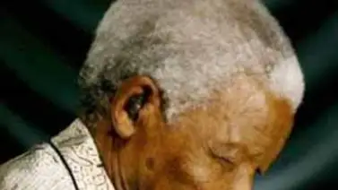 Mandela dado de alta en el hospital, según gobierno sudafricano Mandela dado de alta en el hospital, según gobierno sudafricano