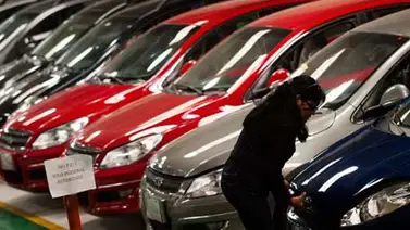 En primer trimestre de 2013 cae en 22,89% la venta de carros nuevos en el país En primer trimestre de 2013 cae en 22,89% la venta de carros nuevos en el país