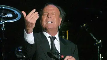 Julio Iglesias: "No estoy de moda, pero soy popular" Julio Iglesias: "No estoy de moda, pero soy popular"