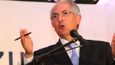 Ledezma llama a Maduro a que "asuma su responsabilidad" de la devaluación economica