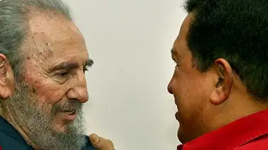 Fidel Castro: La muerte de Chávez "nos golpeó con fuerza" Fidel Castro: La muerte de Chávez "nos golpeó con fuerza"