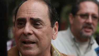 Ministro Navarro: "Pensábamos que el sábado iba a disminuir la cantidad de gente, pero parece que aumenta"