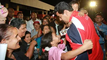 AFP: Maduro imita a Chávez para forjar su liderazgo en Venezuela