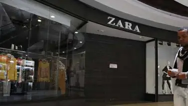 Reabren tiendas Zara tras cierre por alza de precios Reabren tiendas Zara tras cierre por alza de precios