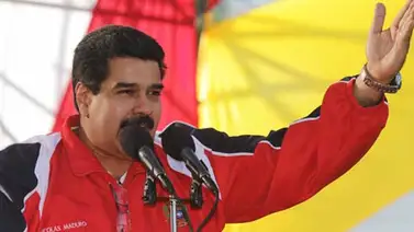 Maduro sobre devaluación: "El único paquetazo que el pueblo ha visto es el paquetazo de cheques de la derecha corrupta" Maduro sobre devaluación: "El único paquetazo que el pueblo ha visto es el paquetazo de cheques de la derecha corrupta"