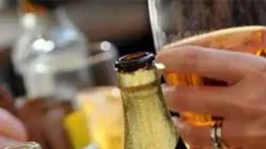 El alcohol caro salva vidas El alcohol caro salva vidas