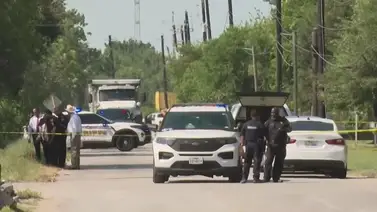 Bebé de nueve meses muere dentro de un auto en Texas Bebé de nueve meses muere dentro de un auto en Texas
