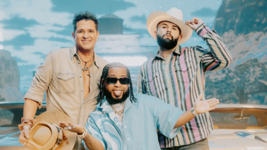 Carlos Vives se une a Carín León y Chimbala para lanzar ‘La Chancleta’ (+Video)