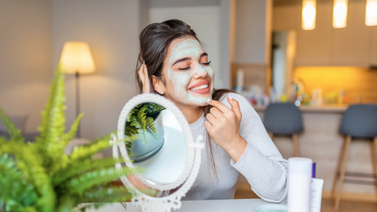 Conoce la magia de la mascarilla de arcilla verde