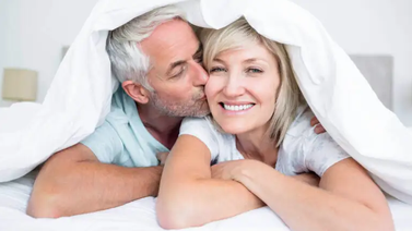 Posturas sexuales en la menopausia para aumetar el placer