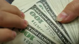 Así puedes recibir el pago de compensación por $5.400 en EEUU (+DETALLES)